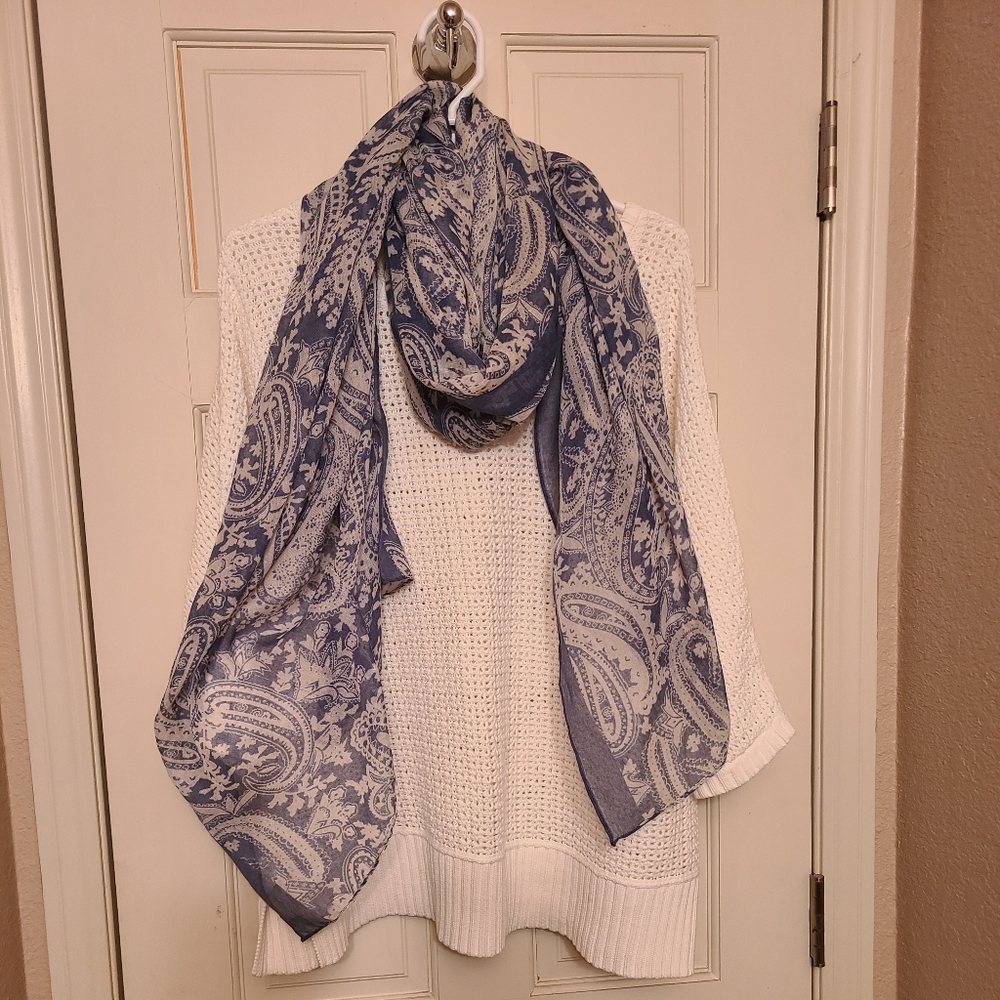 Blue and off-white sheer scarf